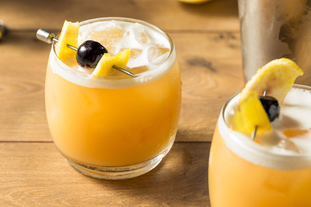 Sweet Homemade Whiskey Amaretto Sour