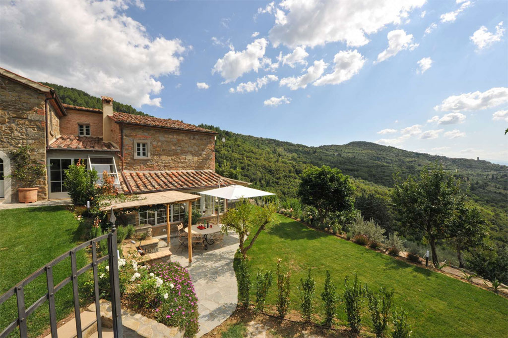 Casale il Melograno, villa near Cortona