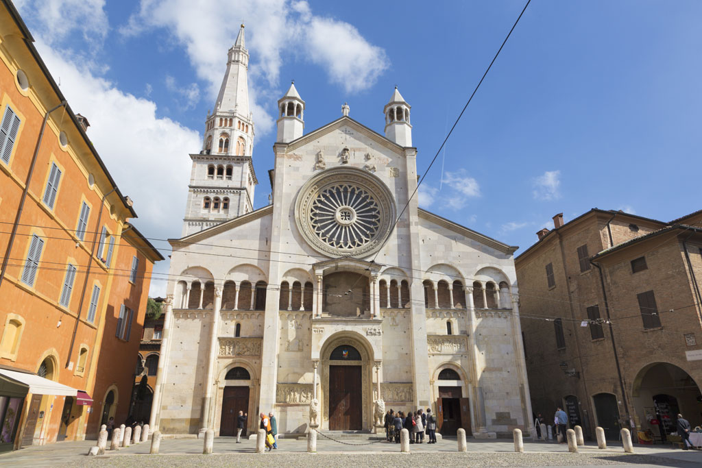 File:Italie, Modène, Duomo ou Cattedrale di Santa Maria Assunta in