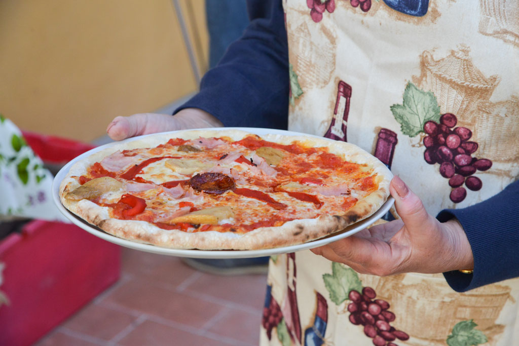 Italy food pizza