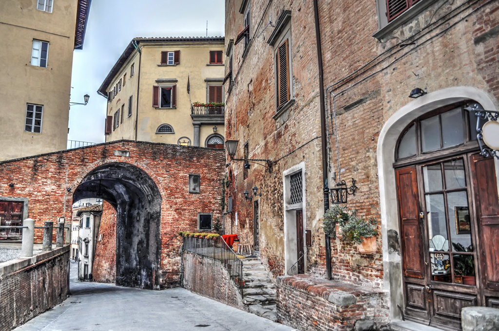 picturesque corner in San Miniato