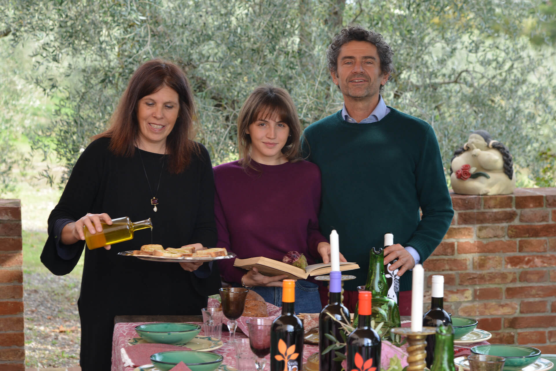 Owners of Villa Santa Dieci enjoying a traditional Tuscan food and wine experience