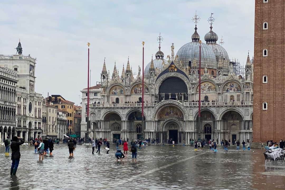 A Guide to Acqua Alta What to Do in Venice When it Floods Tuscany