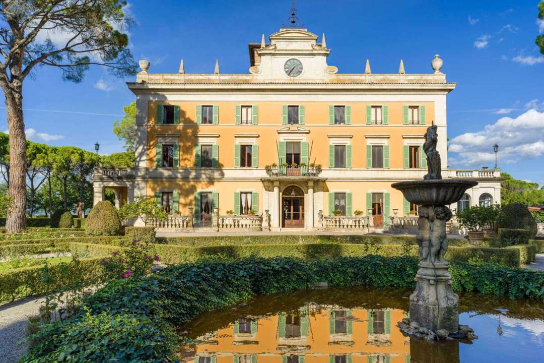 Luxury Villas in Italy 5 Hidden Escapes Tuscany Now & More