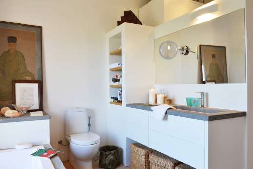 La Ciambella - One of the en suite bathrooms.