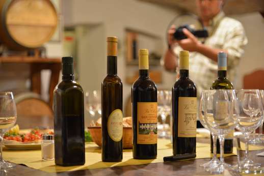 Fiat 500 Tour - A selection of wines.
