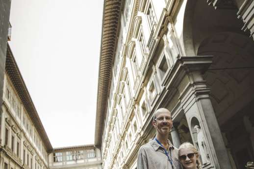 Uffizi & Florentine Squares - A pause in the courtyard between palace’s two wings with view toward the Arno