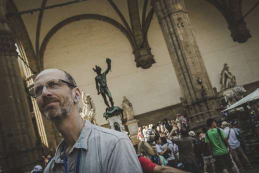 Uffizi & Florentine Squares - Taking the time to appreciate the statues in Piazza della Singnoria