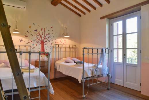 Acqua e Miele - The master bedroom.