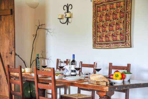Campo Chinandoli - The dining area.