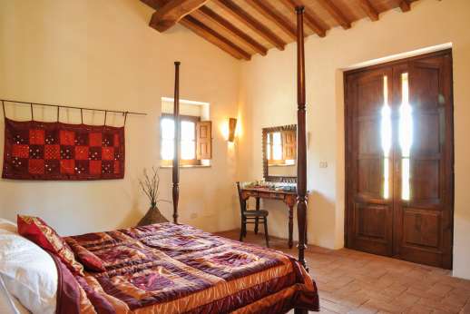 Campo Chinandoli - Another view of the double bedroom.