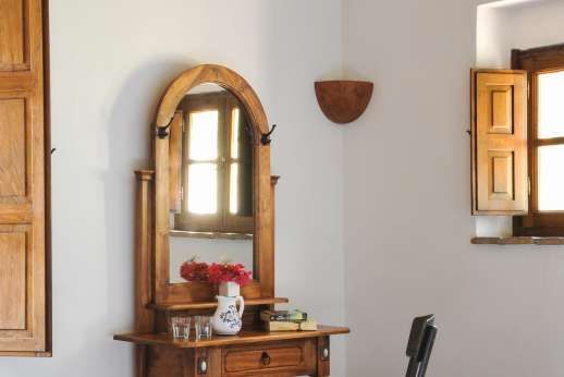 Campo Chinandoli - Campo Chinandoli is a lovely old stone farmhouse that has just been very tastefully restored from top to bottom.