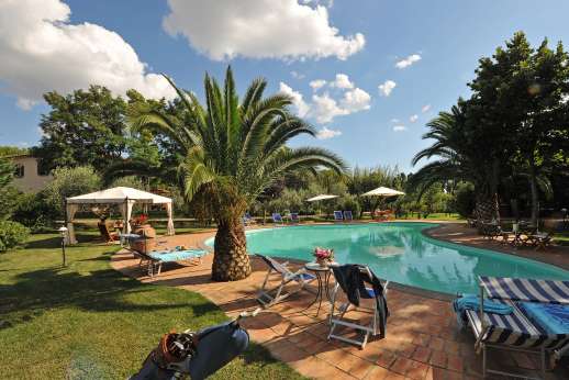 Casale Montecimbalo - Casale Montecimbalo, Tarquinia. Maremma Tuscany.