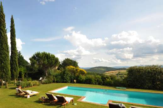 I Tre Cipressi | Luxury Villa with Pool | Tuscany Now & More