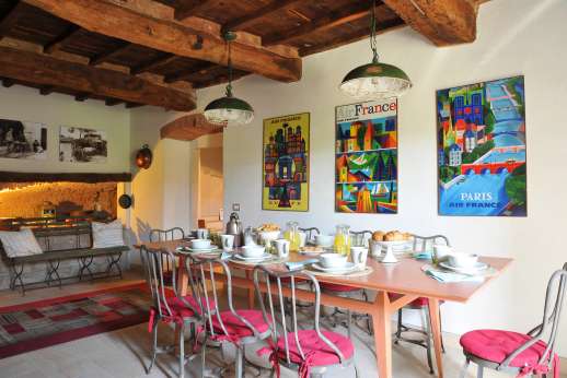 Il Borgo di Petroio - Main house breakfast room.