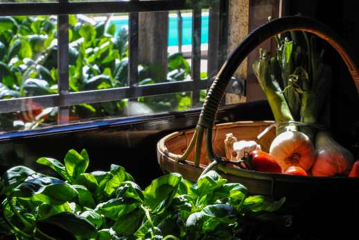 Il Cerro - Fresh local produces.