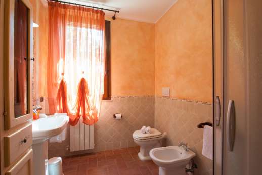 Il Chiesino - Ensuite bathroom