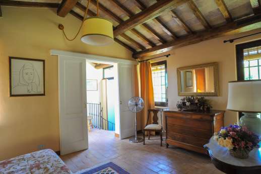 L'Olmo - another view of the first floor bedroom