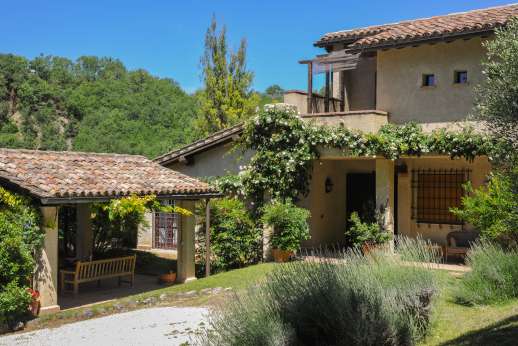 L’Olmo (x 4 people) with Staff and Cook - Charming and very private
