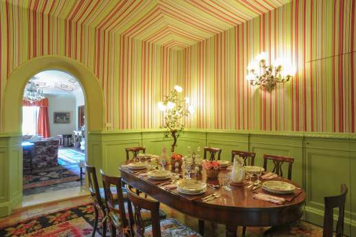 La Fattoria di Sarteano - Dining room leading through to the sitting room