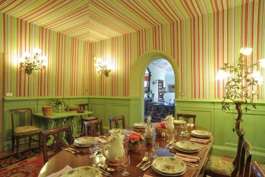 La Fattoria di Sarteano - The vibrant dining room