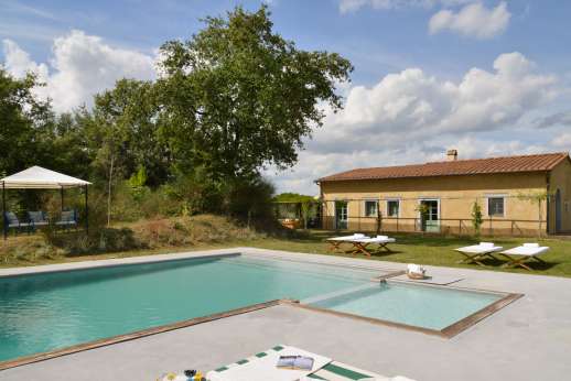 La Magione - La Magione sits on a gentle hillside at the western edge of the Chianti Classico region