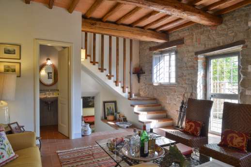 La Villa Di Petroio - Entrance hall in petroio