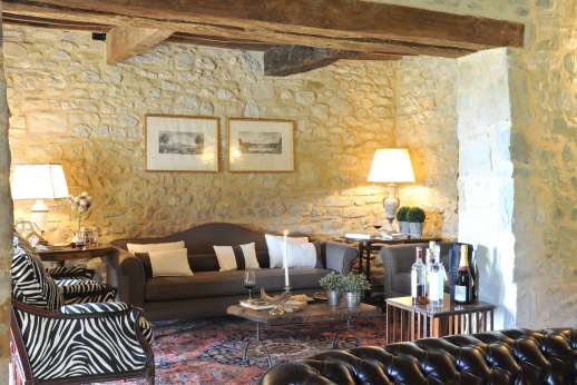 Le Gorgacce - Another shot of the sitting room.
