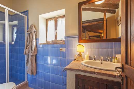 Le Gorgacce - An en suite bathroom.