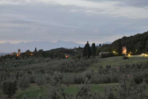 Montaspro - Set between the Tuscan coast and the Pisan hills, Montaspro sits on its own hilltop.
