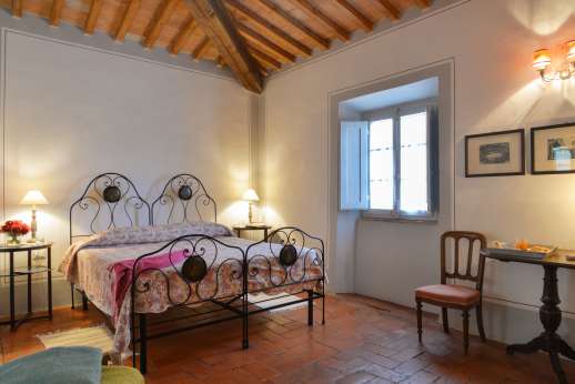 Podere Castelluccio - Twin bedroom, convertible to a double.
