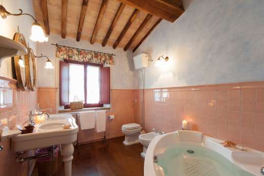 Podere Celli - An en suite bathroom.