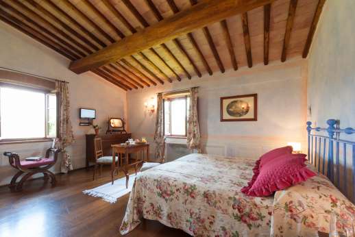 Podere Celli - Another of the double bedrooms. All are air conditioned.