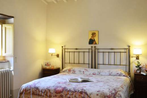 Podere Guicciardini - Second air conditioned double bedroom.