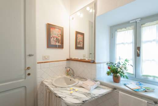 Poggio Alto - Guest toilet ground floor