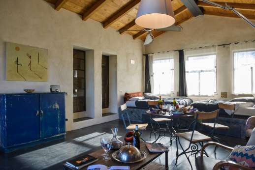 Santa Dieci - Guest house.