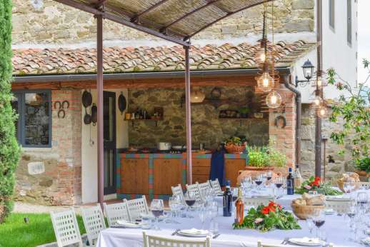 The Estate of Petroio - Summer kitchen in the main garden of the villa, next to the outdoor dining area