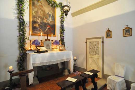 Staffed weddings at The Estate of Petroio - A beautiful building with lots of history