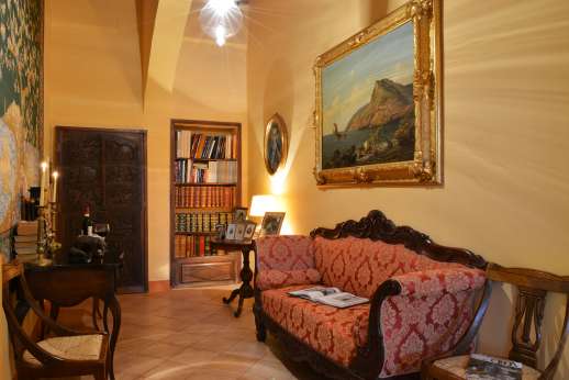 Vecchia Fattoria - Vecchia Fattoria with its quality furnishings.