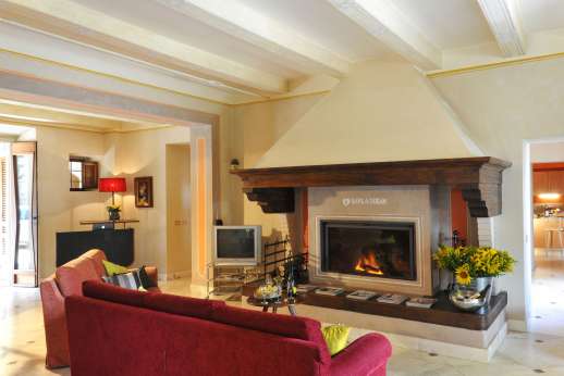 Villa Atena - Main house sitting room.