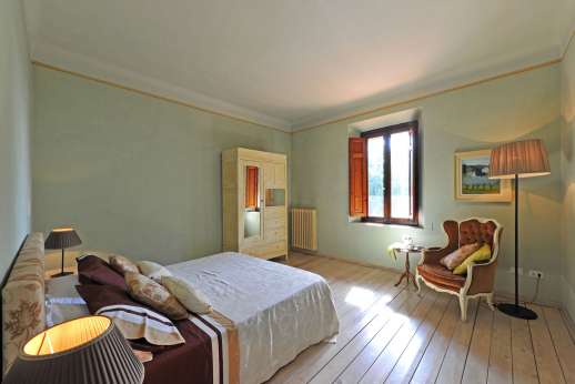 Weddings at Villa Atena - Guest house double bedroom.