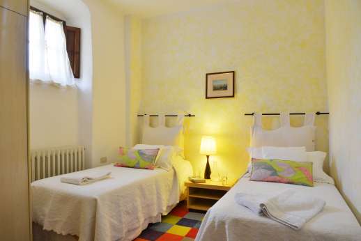 Villa Bracciano - Dependence, twin bedroom.