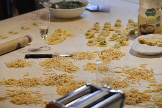 Villa Denise - Nothing more rewarding than making our own fresh pasta!