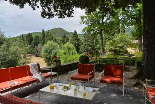 Villa Di Masseto - Lower terrace wich includes a outdoor seating area