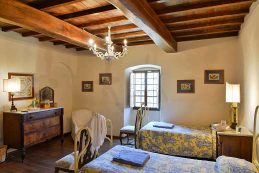 Gugliaie - A twin bedroom