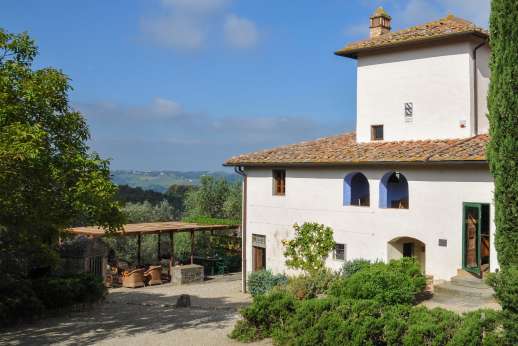 Gugliaie (x 14 people) with Staff and Cook - Seating area by the villa