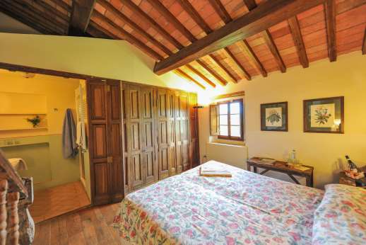 Gugliaie (x 14 people) with Staff and Cook - Twin bedroom convertible to a double.