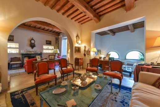 Villa Dasya - View of the spacious sitting room.