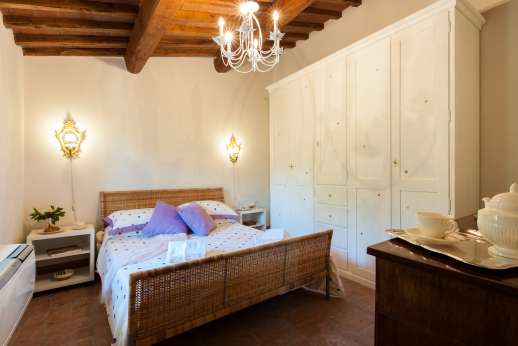 Villa Dasya - Air conditioned double bedroom.