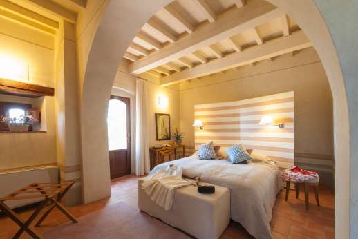 Villa Albizi - Air conditioned double bedroom